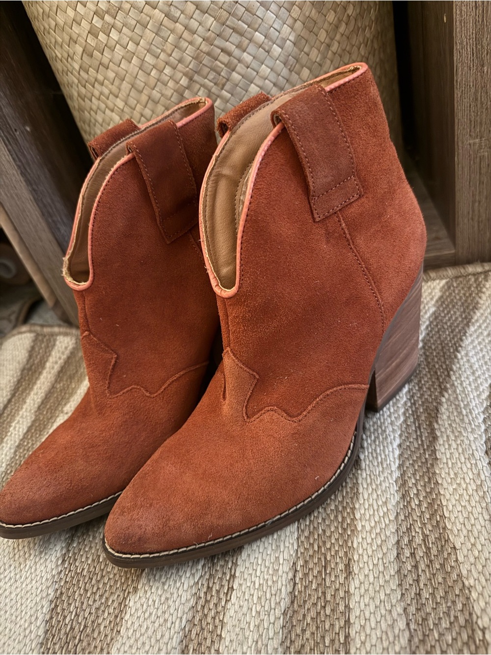dingo Women's Suede Ankle Booties in Rust Brown